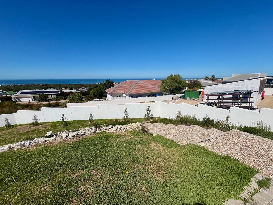 5 Bedroom Property for Sale in Onrus Western Cape